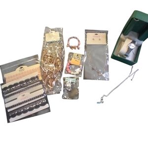 New 10 Pc Bundle New Jewelry Presents Resell